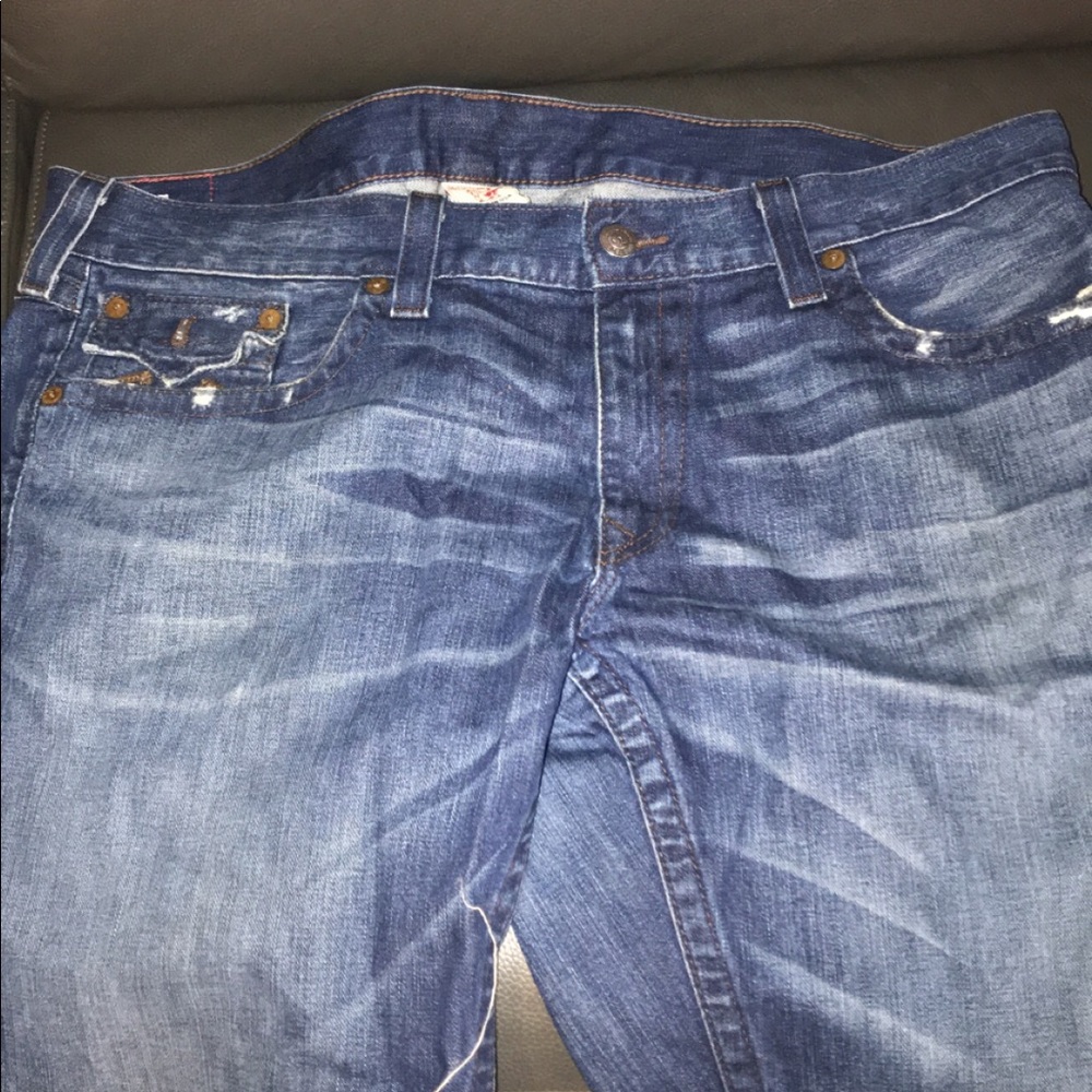True religion shorts - Picture 2 of 4